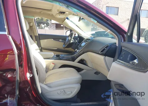 2019 Lincoln Nautilus Reserve z USA, uszkodzony, nr VIN 2LMPJ8LP9KBL18638